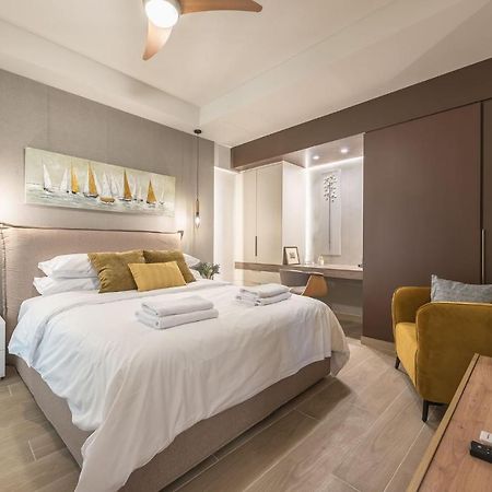 Beautiful & Renovated Aprtm In Piraeus Apartment Exterior photo